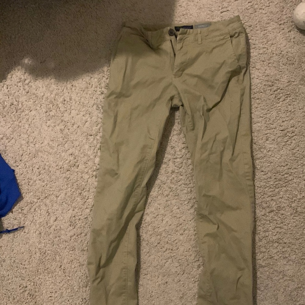 Aeropostale Skinny Khaki Pants